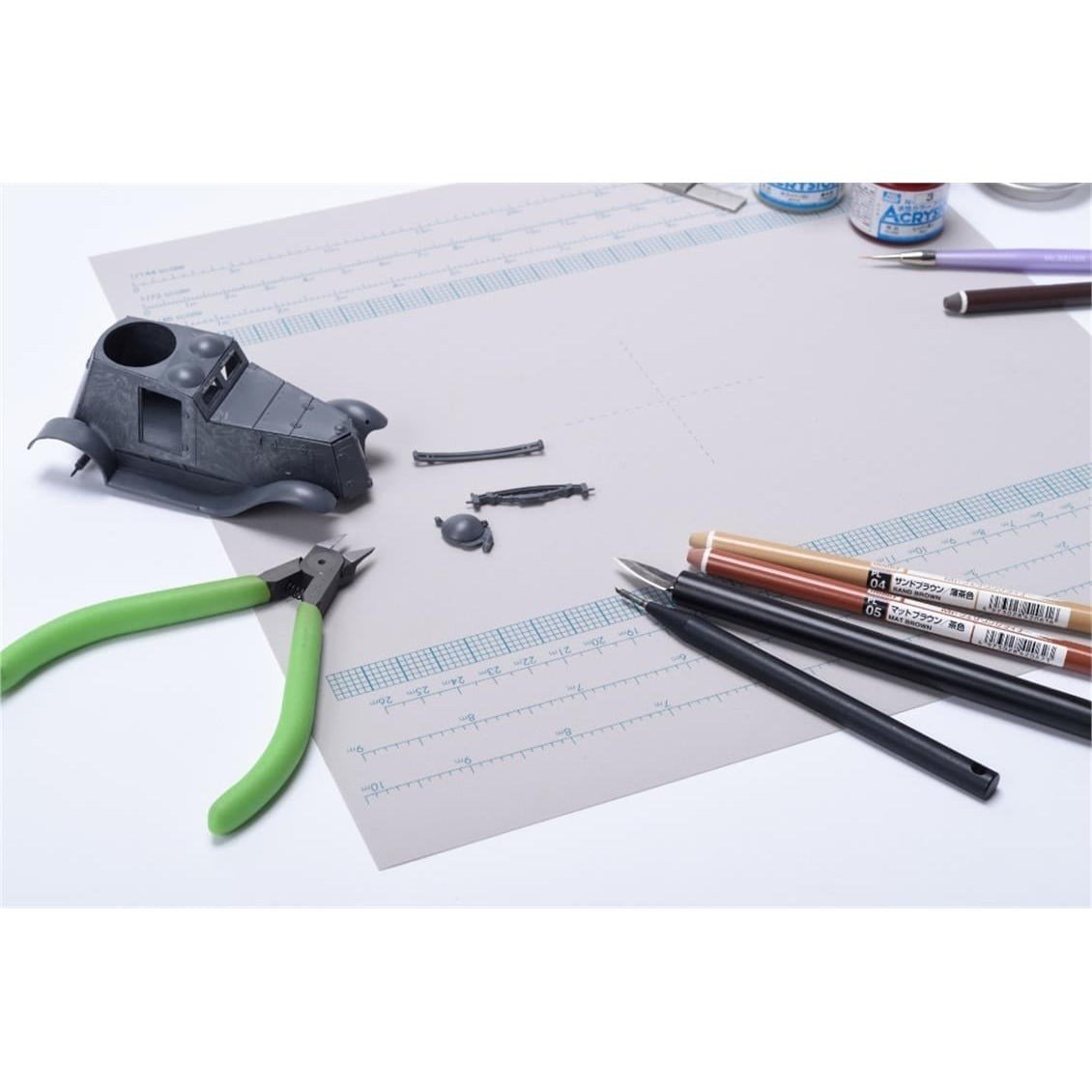 Mr.Hobby GT-91 Çalışma Levhası, Poliüretan, 30x30 cm.