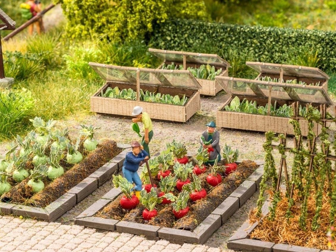 Noch 13214 Sebze Bahçesi Kenar Bariyerleri, 6.5x4 cm., 2 Set, Plastik Model Kiti