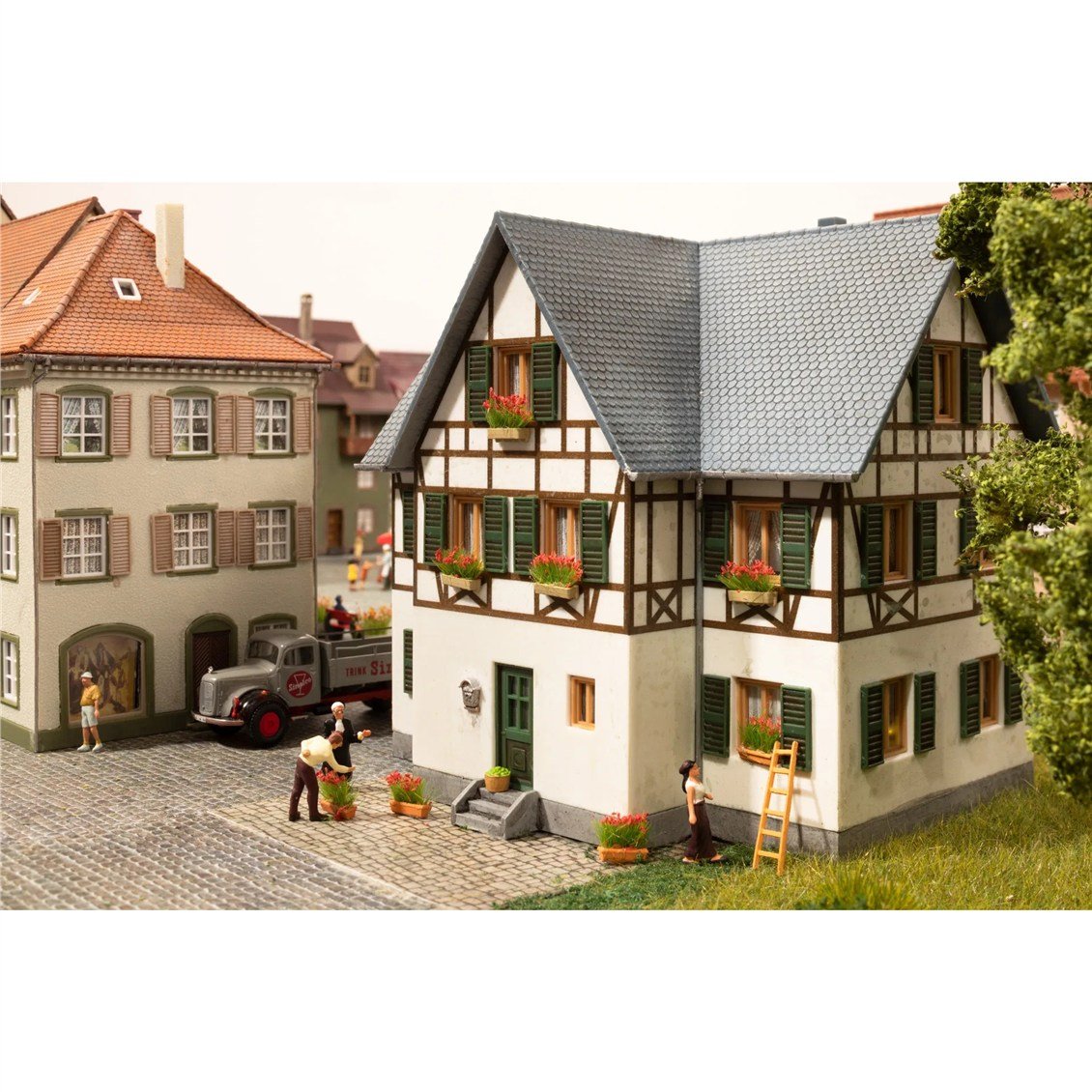 Noch 14009 Pencere Önü Çiçekli Saksılar, 12 Adet, Diorama Malzemesi