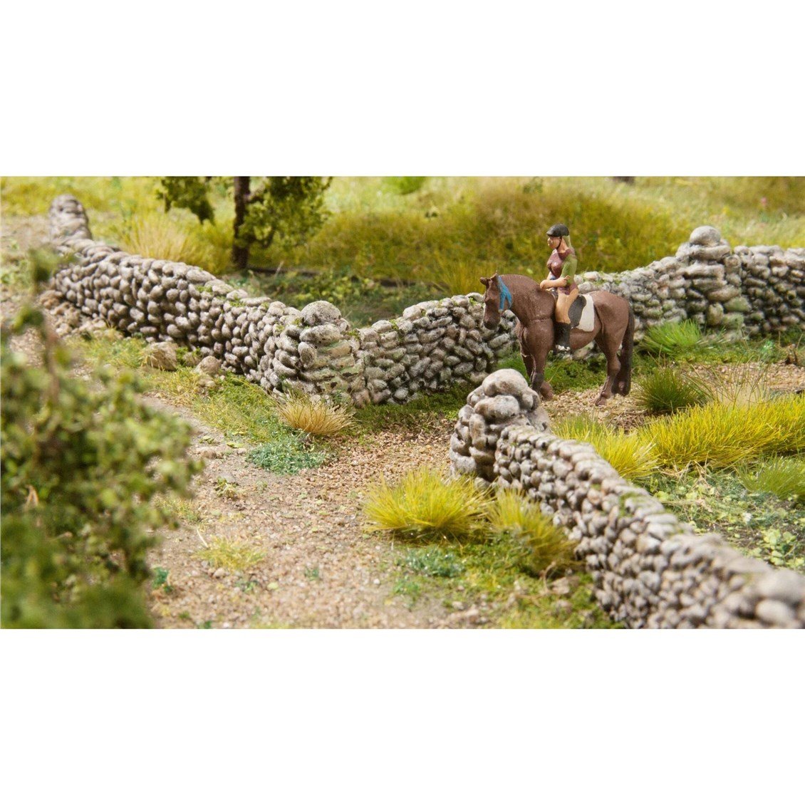 Noch 58283 1/87 Ölçek, Doğal Taştan Duvar, 100 cm.