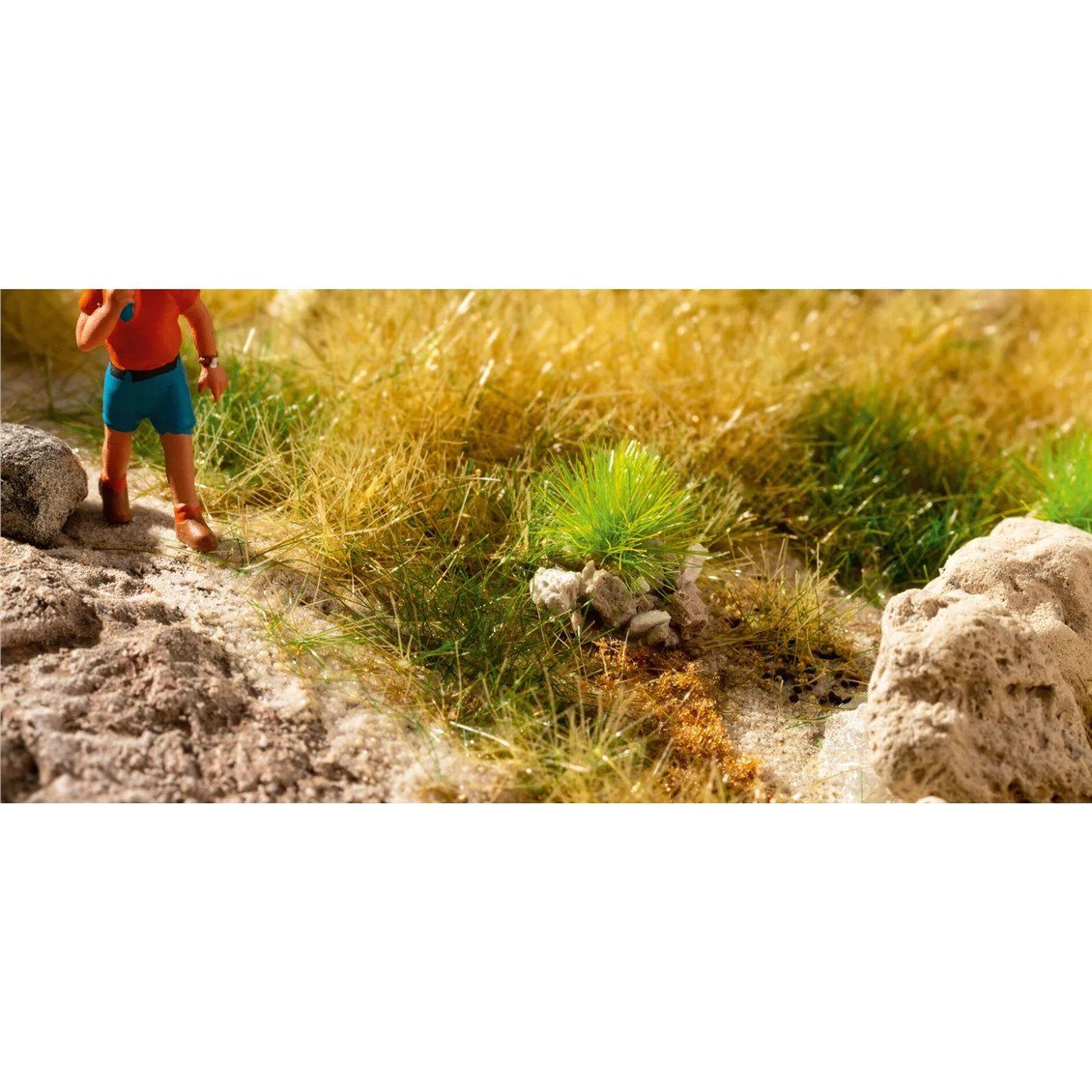 Noch 6900 Çiçek Açan Çimen Kümeleri, 9 mm, 25 Adet, Diorama Malzemesi