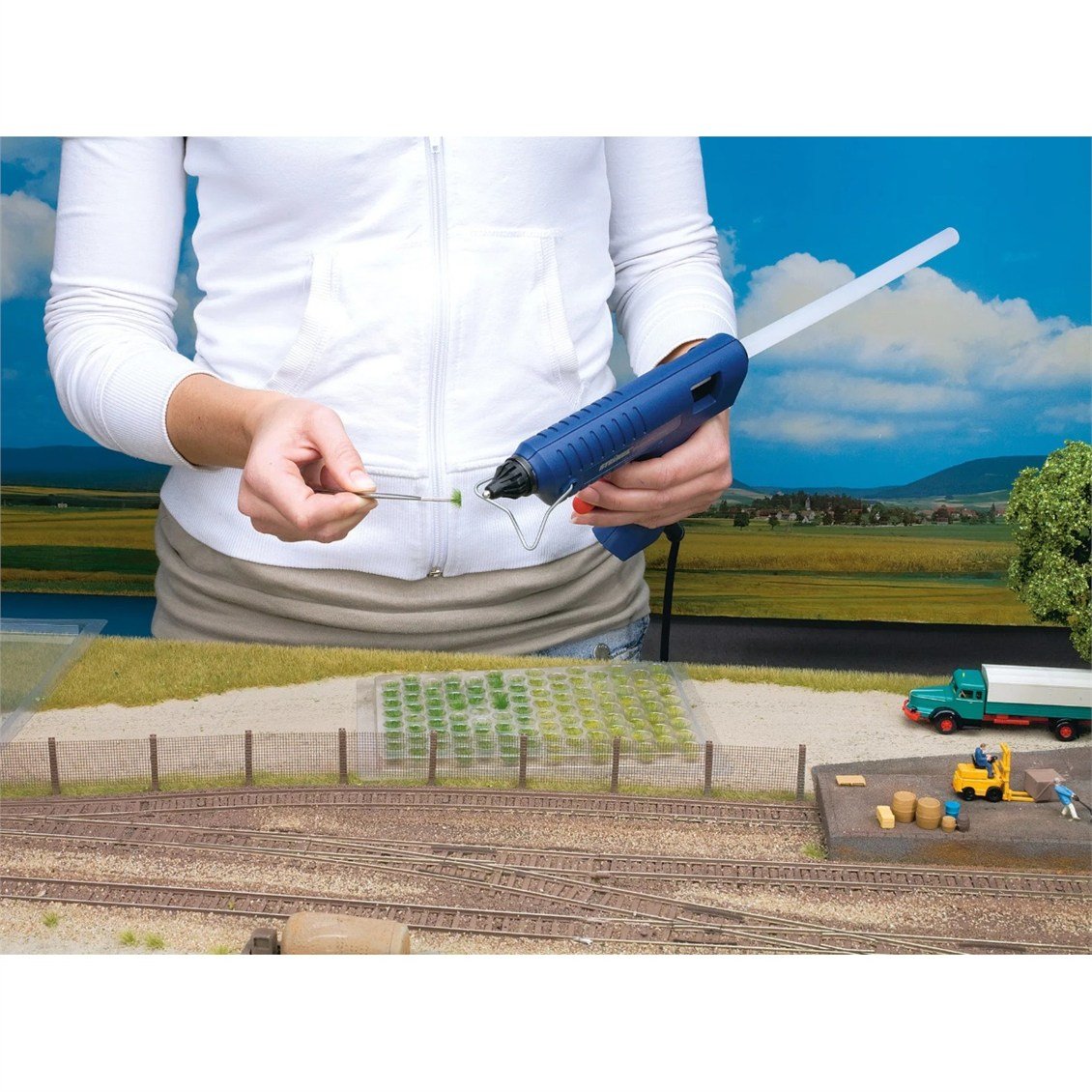 Noch 7005 XL Çimen Kümeleri, Canlı Renkli, 9 mm, 104 Adet, Diorama Malzemesi