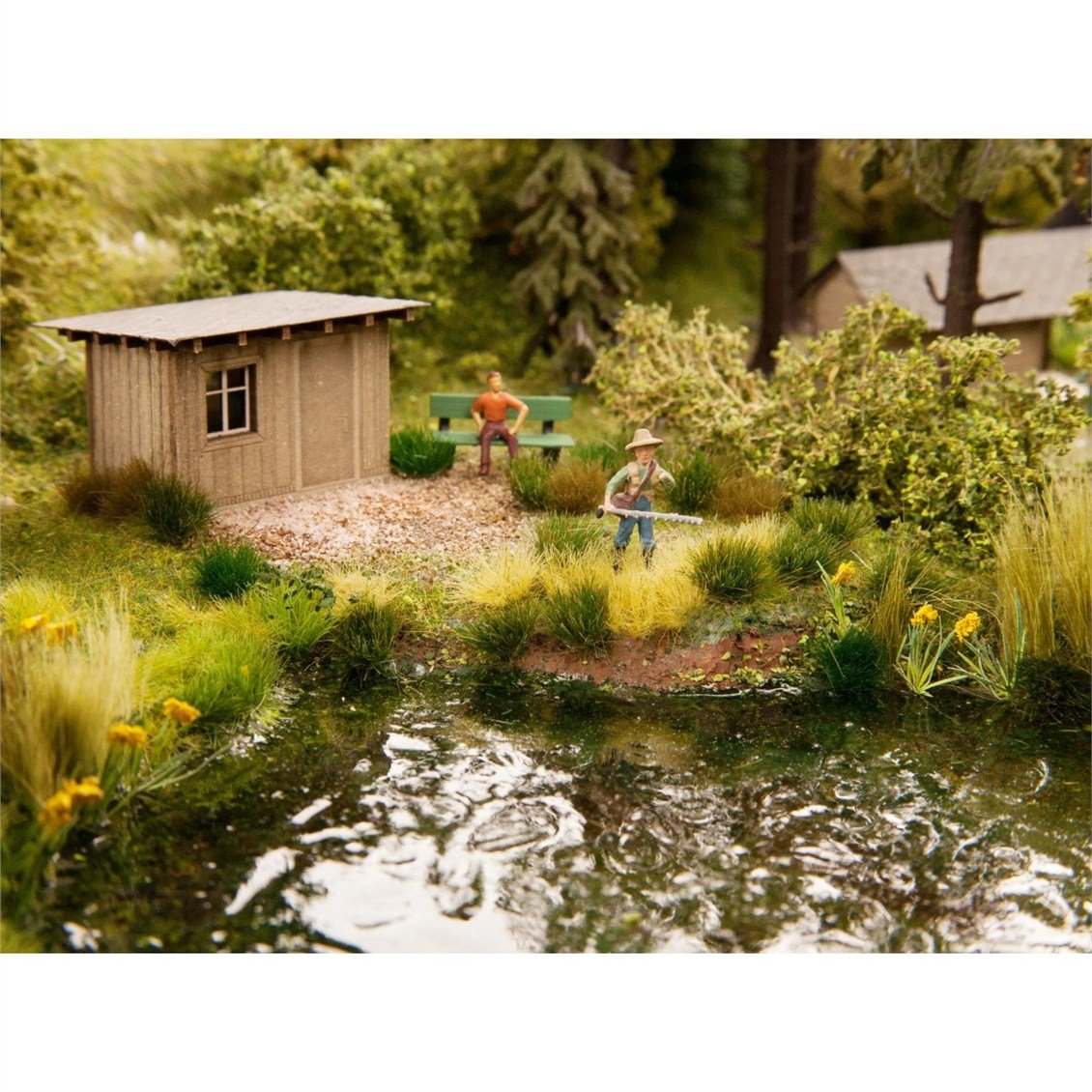 Noch 7009 Çimen Kümeleri, Donuk Renkli, 6 mm, 104 Adet, Diorama Malzemesi