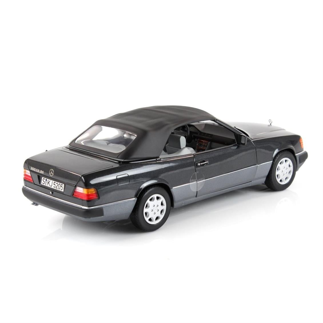 Norev B66040617 1/18 Ölçek, Mercedes Benz 300CE 24 Cabriolet A124 1992, Blue Black Metallic, Sergilemeye Hazır Metal Araba Mode