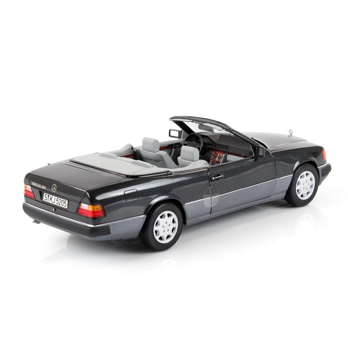Norev B66040617 1/18 Ölçek, Mercedes Benz 300CE 24 Cabriolet A124 1992, Blue Black Metallic, Sergilemeye Hazır Metal Araba Mode