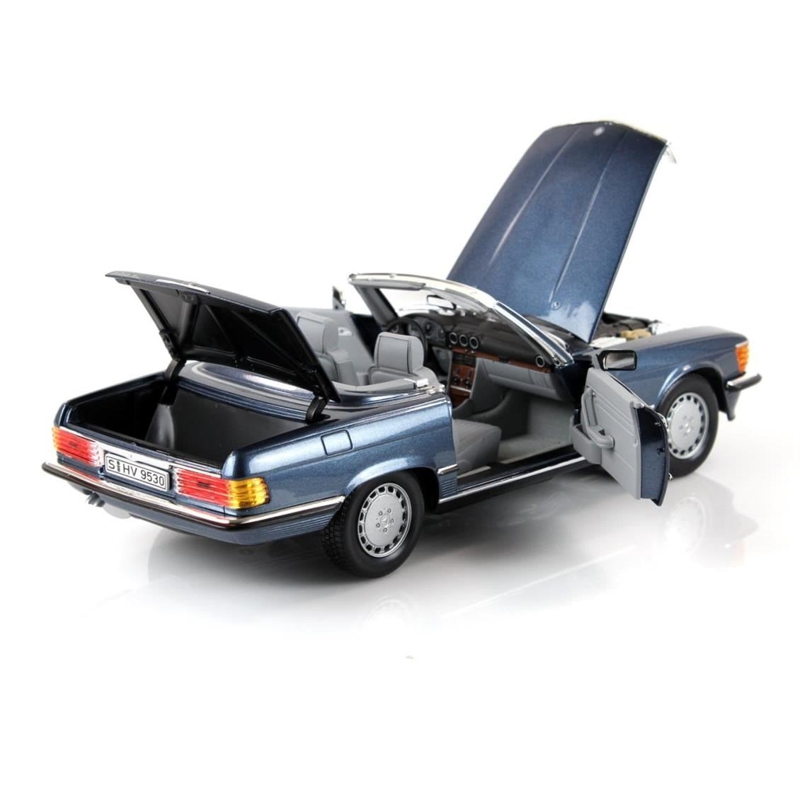 Norev B66040634 1/18 Ölçek, Mercedes Benz 300 SLR 107 1985, Lapis Blue Metallic, Sergilemeye Hazır Metal Araba Modeli
