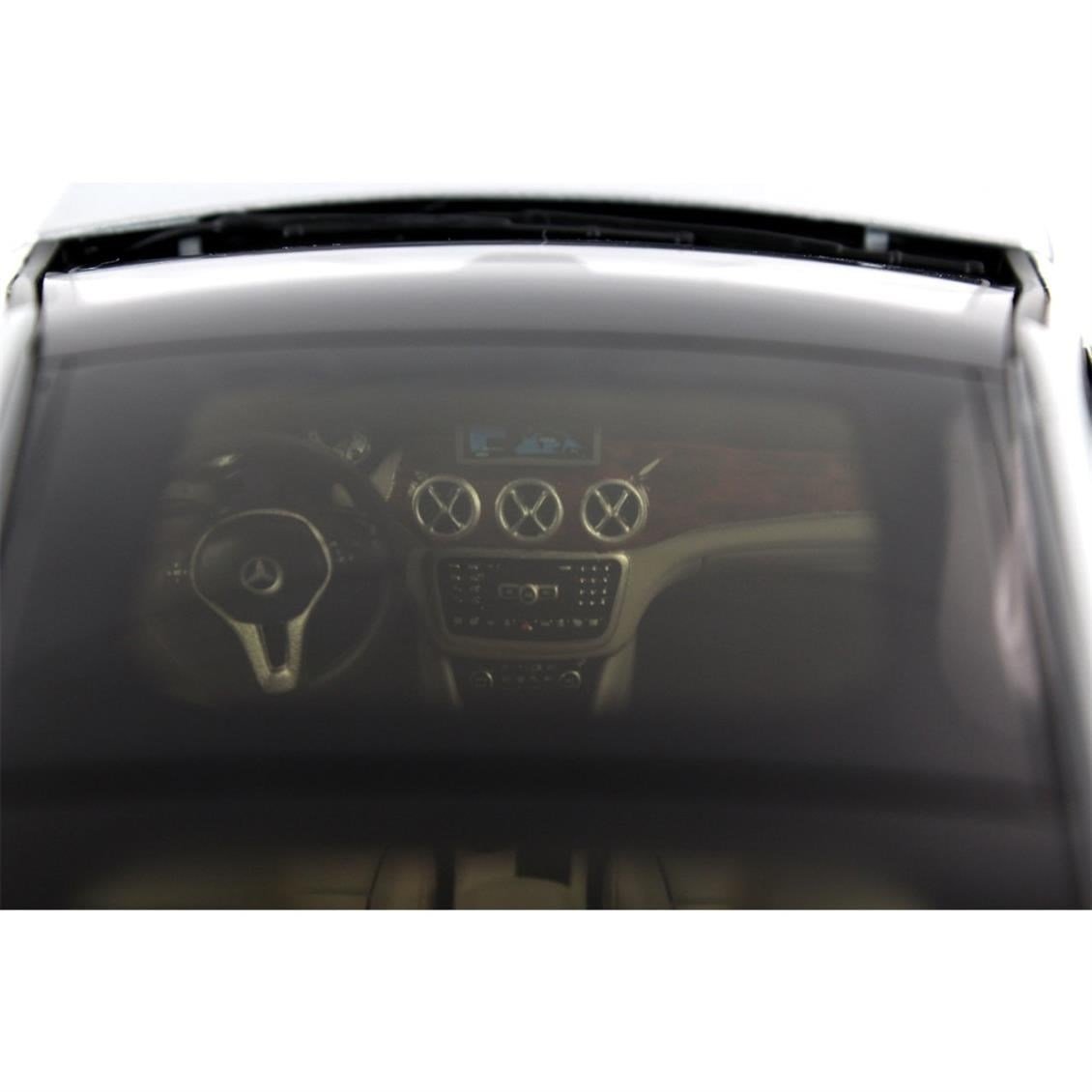 Norev B66960267 1/18 Ölçek, Mercedes Benz GLA (X156) 2013, Polar Silver Metallic, Sergilemeye Hazır Metal Araba Modeli