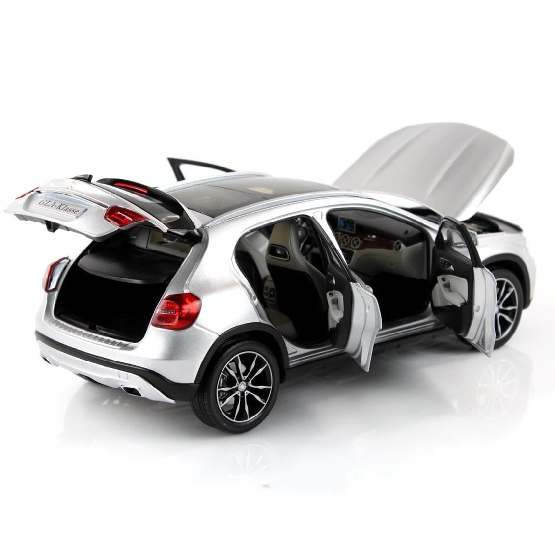 Norev B66960267 1/18 Ölçek, Mercedes Benz GLA (X156) 2013, Polar Silver Metallic, Sergilemeye Hazır Metal Araba Modeli