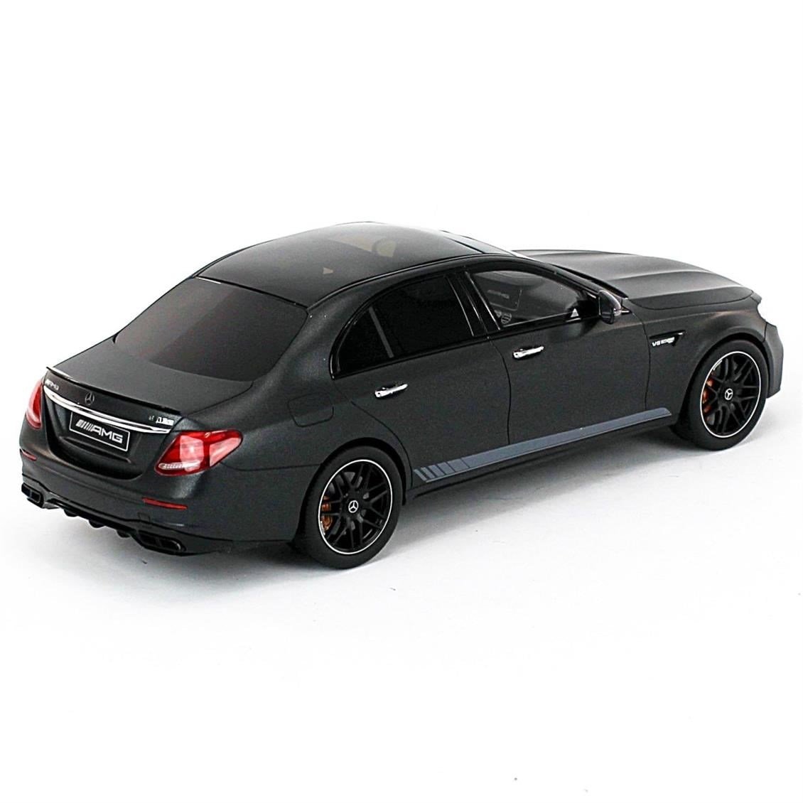 Norev B66963111 1/18 Ölçek, Mercedes-AMG E63 4MATIC + Edition-1 Night Black, Sergilemeye Hazır Metal Araba Modeli