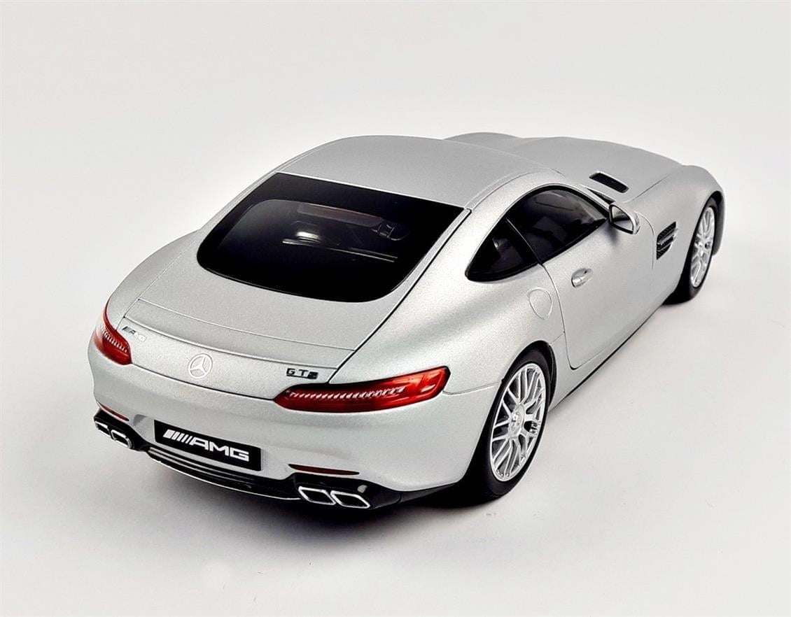 Norev B66960485 1/18 Ölçek, Mercedes Benz GT S AMG V8 Biturbo (C190) 2019, Iridium Silver, Sergilemeye Hazır Metal Araba Modeli