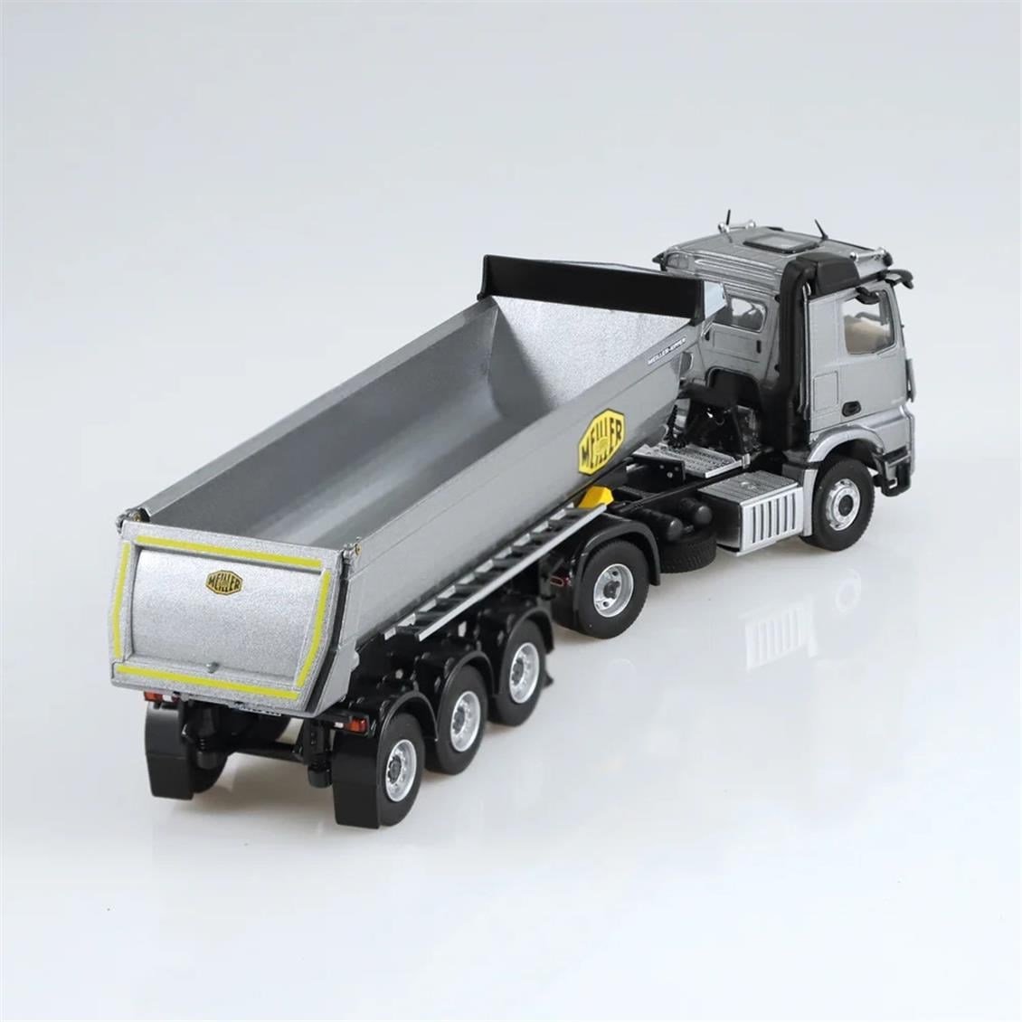 NZG 1002/55 1/50 Ölçek, Mercedes-Benz AROCS Damperli Kırkayak Treyler, Gri, Sergilemeye Hazır Metal Model