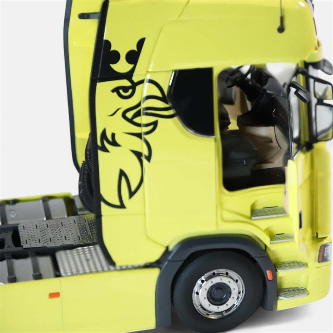 NZG 1019/60 1/18 Ölçek, Scania V8 730S Çekici (Sarı), Sergilemeye Hazır Metal  Model