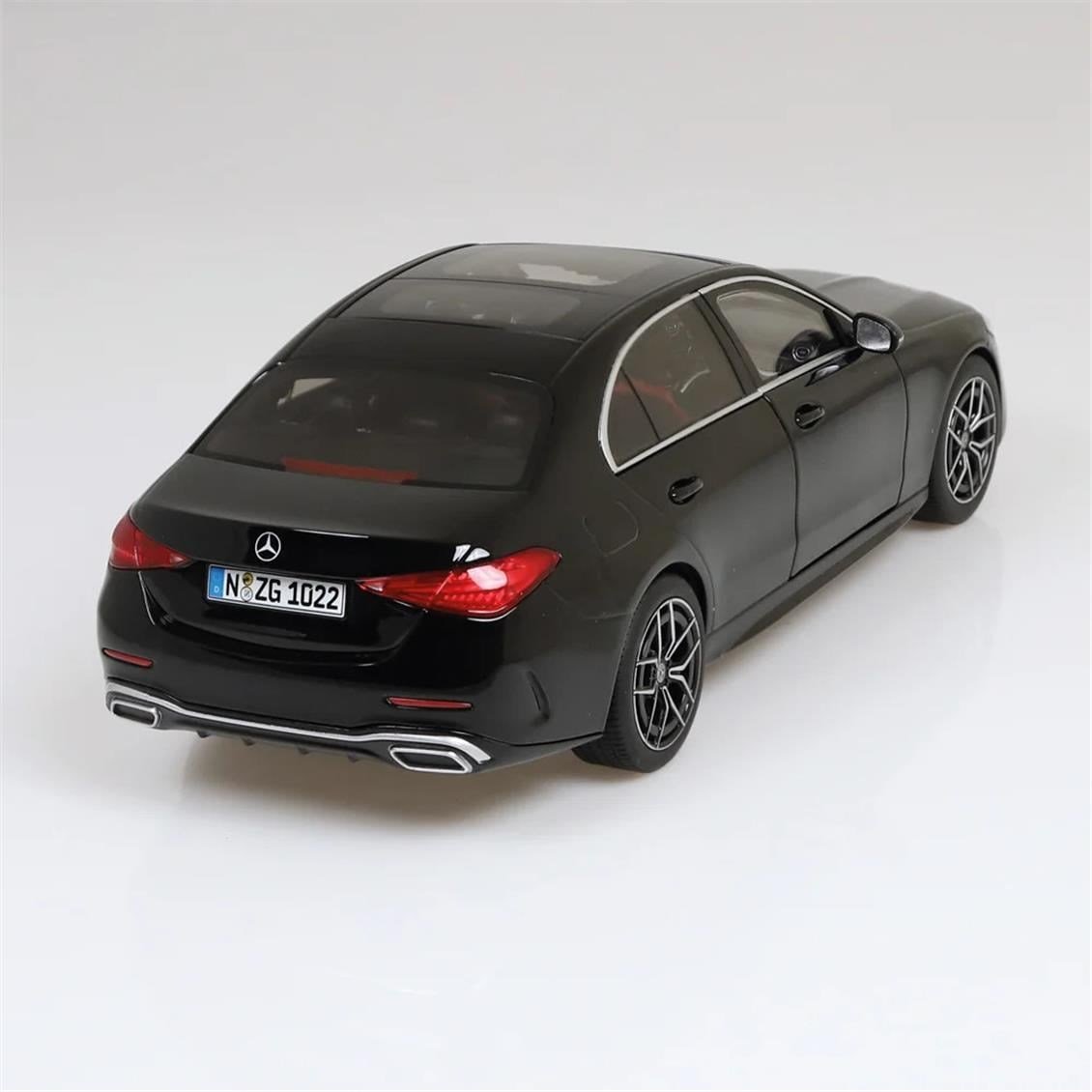 NZG 1022/50 1/18 Ölçek, Mercedes-Benz C-Class, Siyah, Sergilemeye Hazır Metal Araba Modeli