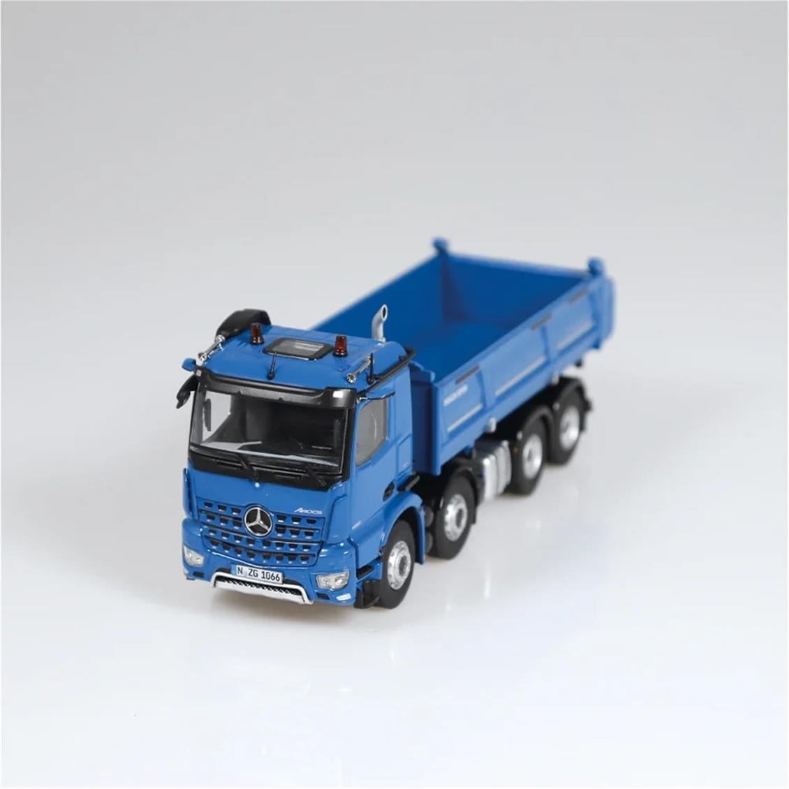 NZG 1066/20 1/50 Ölçek, Mercedes-Benz Arocs 8x4 Damperli Kamyon, Mavi, Sergilemeye Hazır Metal Model