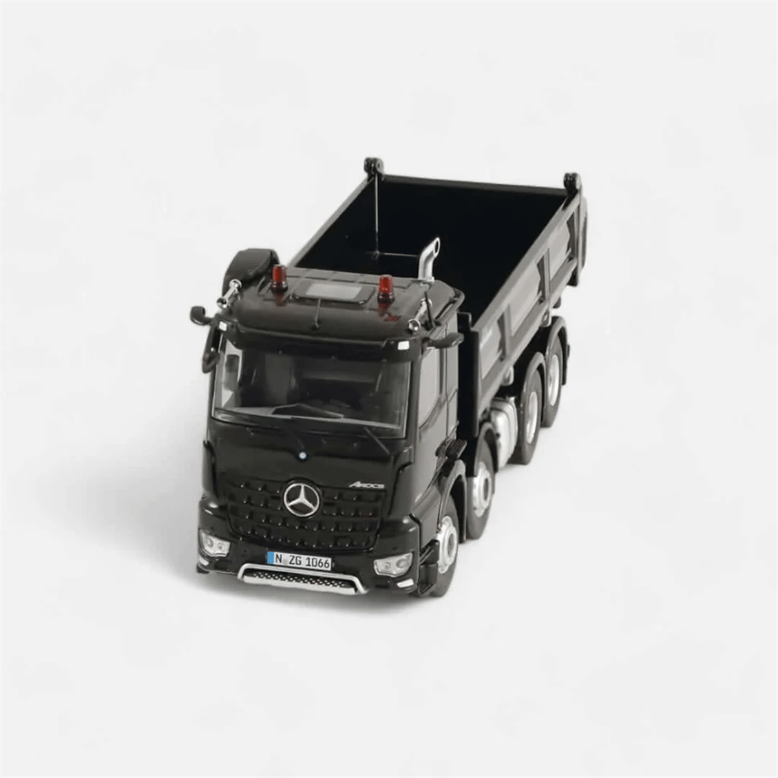 NZG 1066/50 1/50 Ölçek, Mercedes-Benz Arocs 8x4 Meiller Damperli Kamyon, Siyah, Sergilemeye Hazır Metal Model