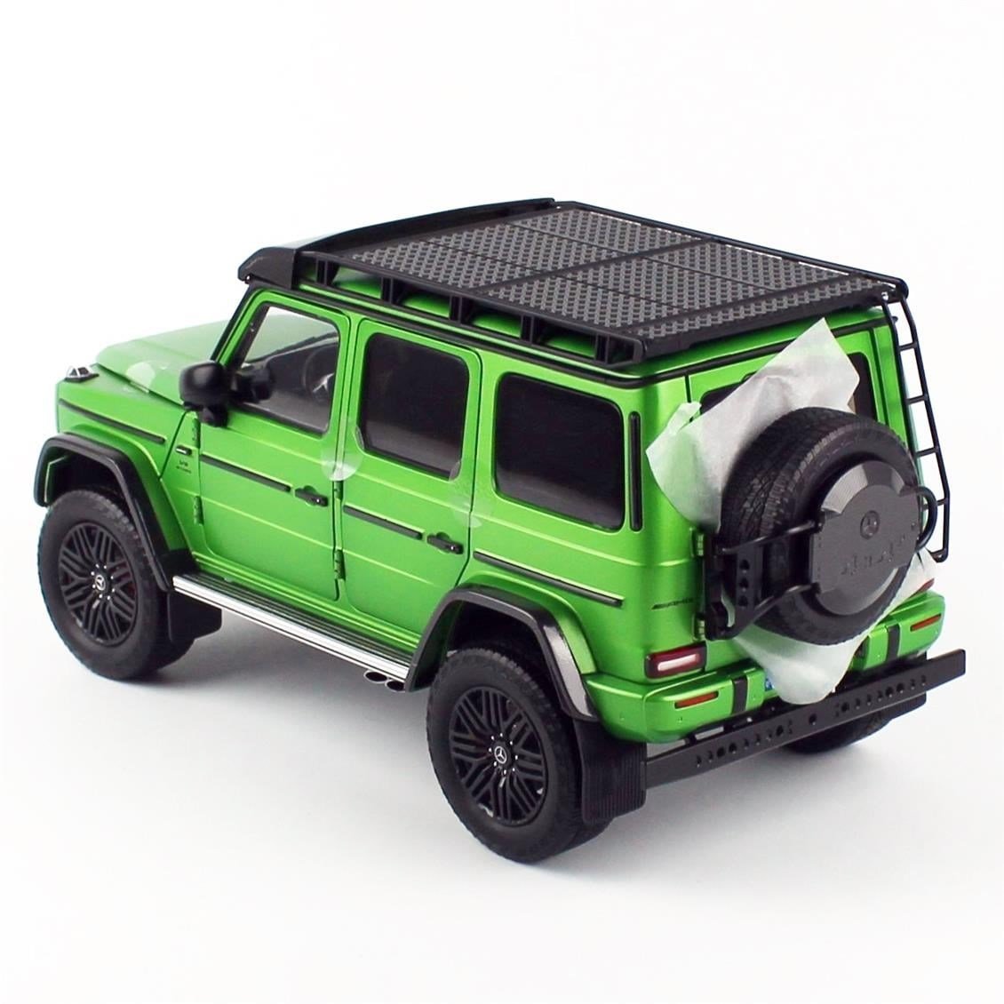 NZG 1075-1/31 1/18 Ölçek, Mercedes-AMG G 63 Arazi Aracı, Cehennem Yeşili Magno, Sergilemeye Hazır Metal Model