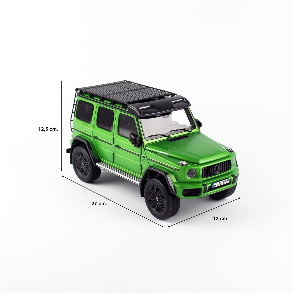 NZG 1075-1/31 1/18 Ölçek, Mercedes-AMG G 63 Arazi Aracı, Cehennem Yeşili Magno, Sergilemeye Hazır Metal Model