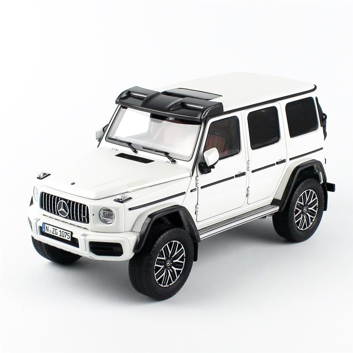 NZG 1075/40 1/18 Ölçek, Mercedes-AMG G 63, Opak Beyaz, Sergilemeye Hazır Metal Model