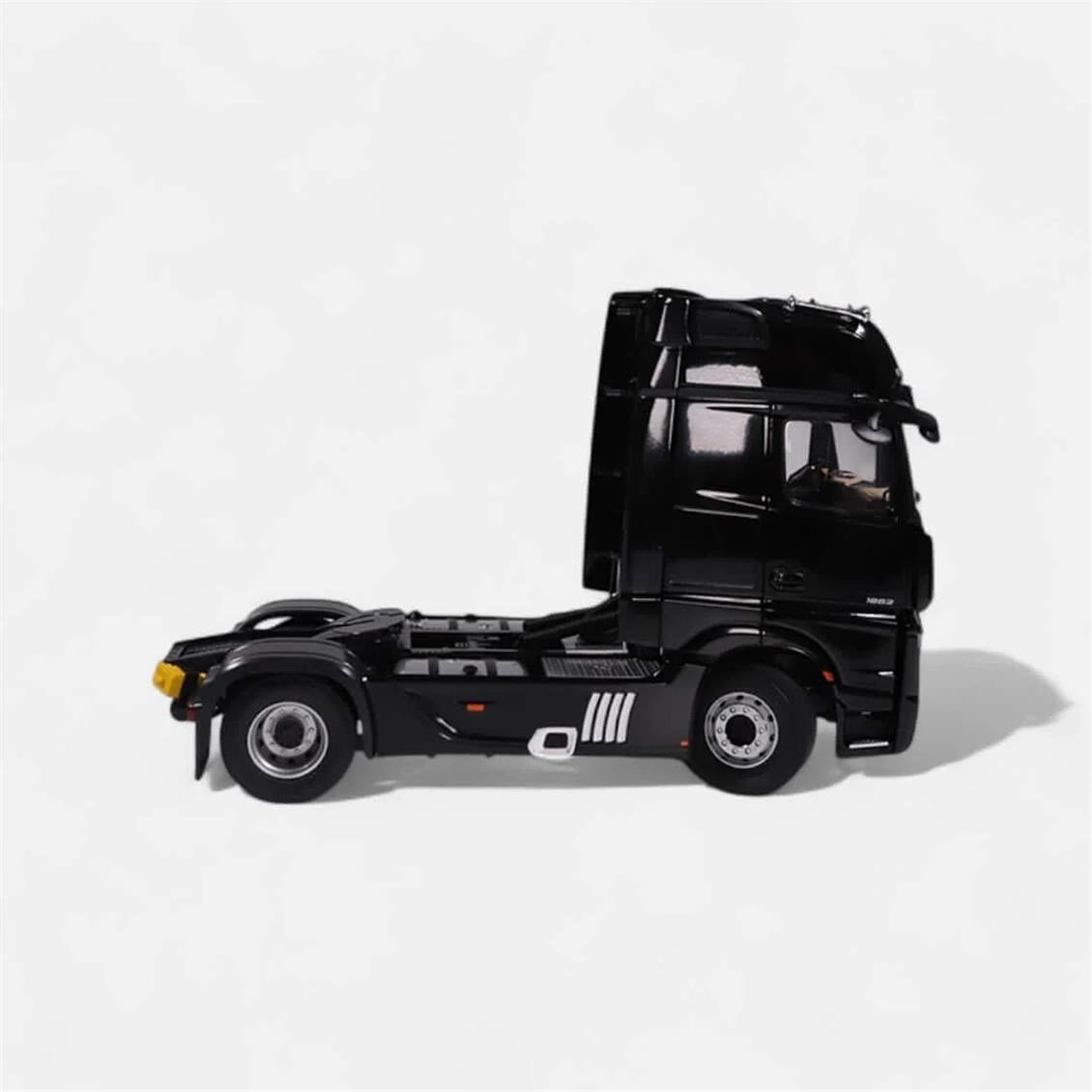 NZG 1094/51 1/18 Ölçek, Mercedes-Benz Actros Çekici (Desenli Siyah), Sergilemeye Hazır Metal Çekici Modeli