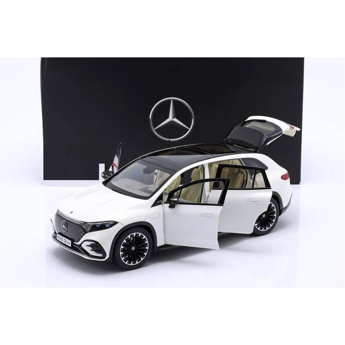 NZG B66960590 1/18 Ölçek,- MERCEDES BENZ - EQS SUV (X296) VON MERCEDES-EQ 2022, Sergilemeye Hazır Metal Araba Modeli