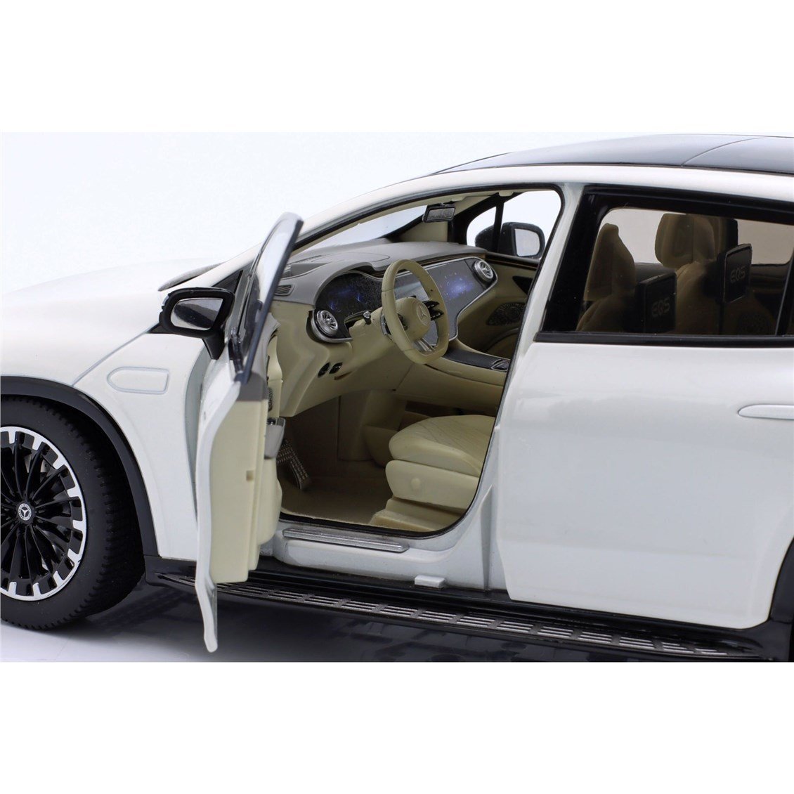 NZG B66960590 1/18 Ölçek,- MERCEDES BENZ - EQS SUV (X296) VON MERCEDES-EQ 2022, Sergilemeye Hazır Metal Araba Modeli