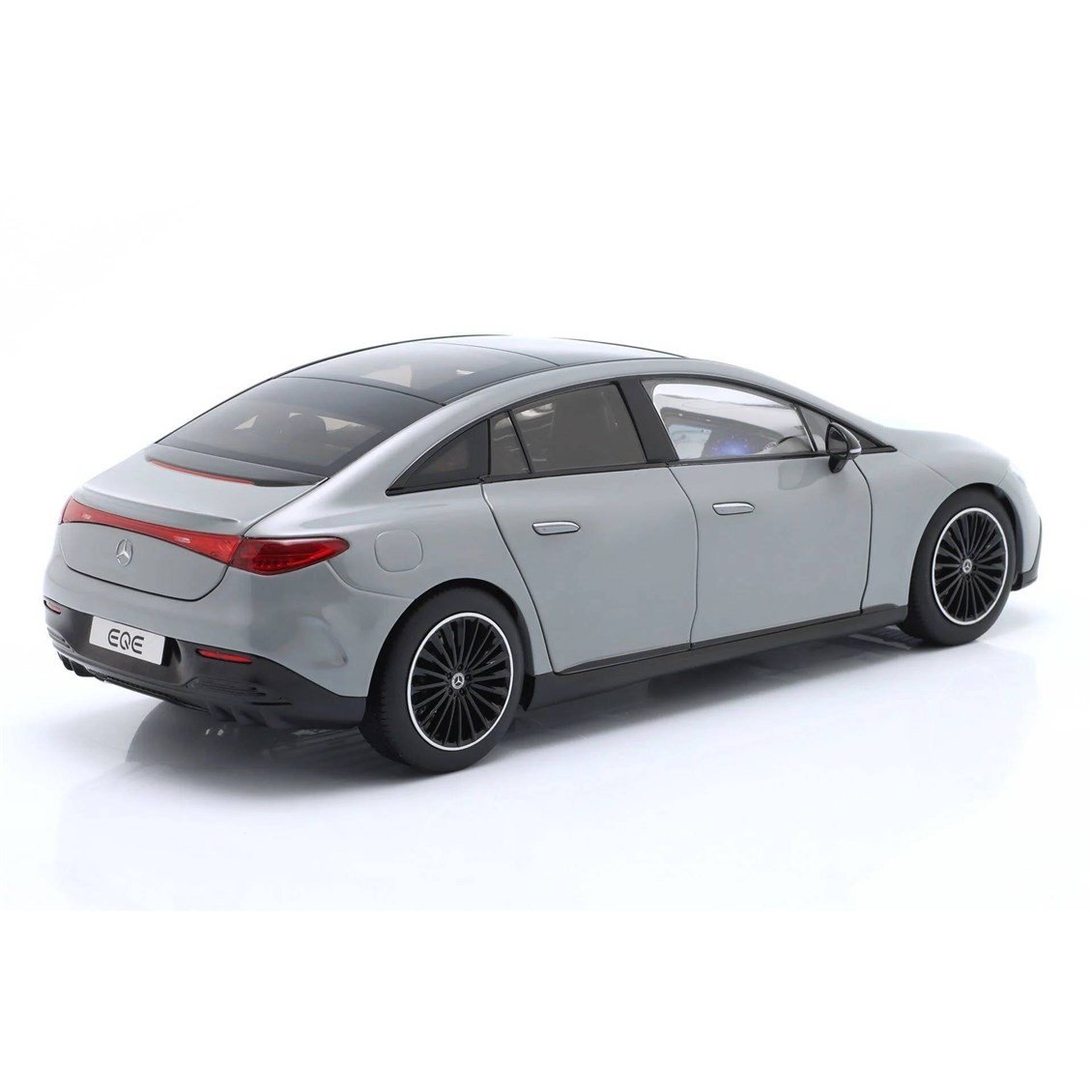 NZG B66961109 1/18 Ölçek,- MERCEDES BENZ - EQE (V295) AMG LINE 2023, Sergilemeye Hazır Metal Araba Modeli