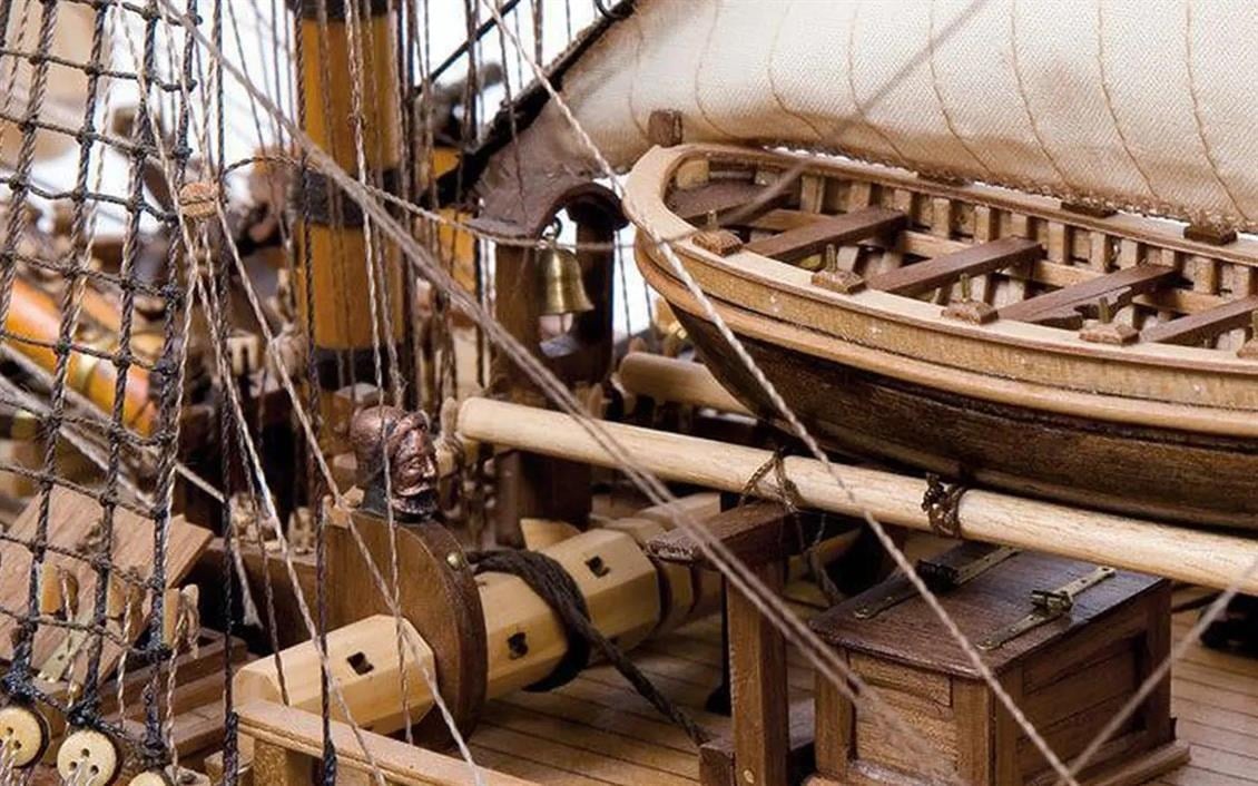 Occre 14005 1/54 Ölçek, Endeavour, 82 cm. Yelkenli İngiliz Keşif Gemisi, Ahşap Model Kiti