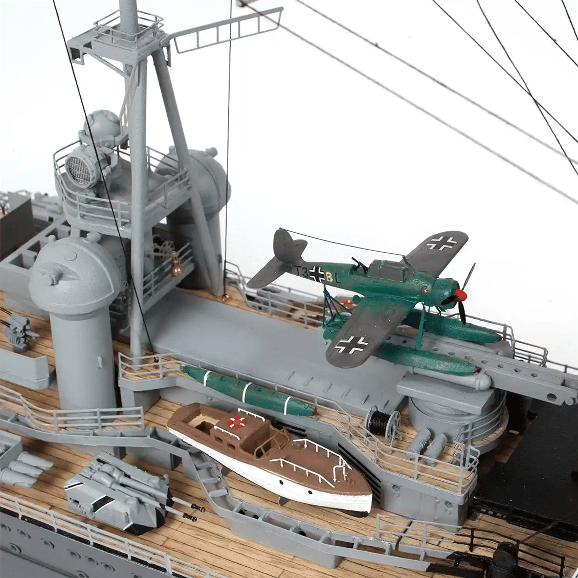 Occre 16000 1/200 Ölçek, Prinz Eugen, 107 cm. Ağır Alman Kruvazörü,  Ahşap Model Kiti