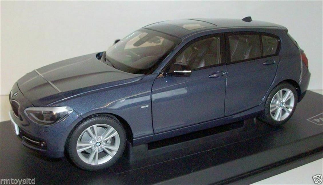 Paragon 97005 1/18 Ölçek, BMW F20 (1.Seri) Midnight Blue Sergilemeye Hazır Metal Araba Modeli