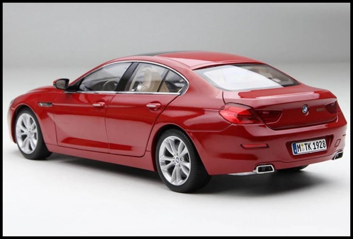 Paragon 97033 1/18 Ölçek, BMW F06 650i GC Melbourne Red Sergilemeye Hazır Metal Araba Modeli