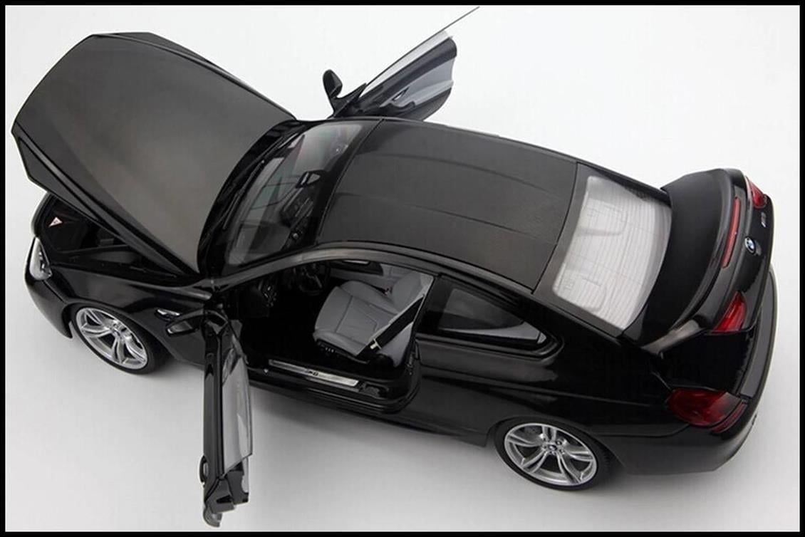 Paragon 97051 1/18 Ölçek, BMW F13M M6 Coupe Sapphire Black Sergilemeye Hazır Metal Araba Modeli