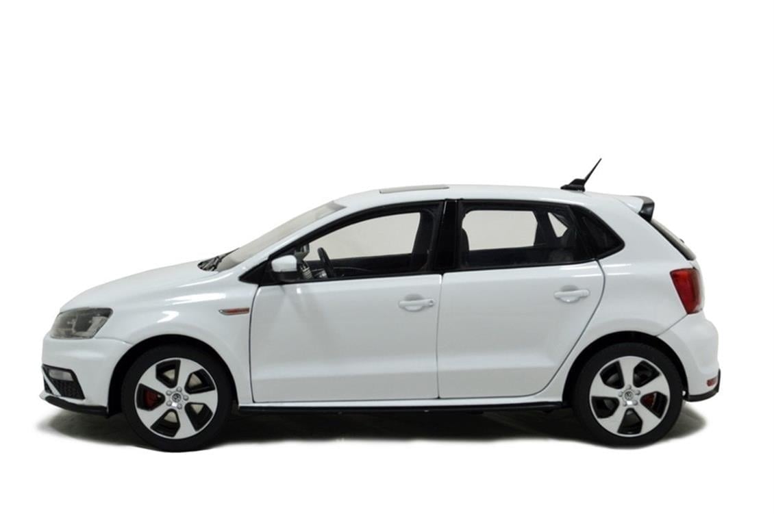 Paudi Model 2339W 1/18 Ölçek, 2015 Volkswagen Polo GTI, Beyaz, Sergilemeye Hazır Metal Araba Modeli