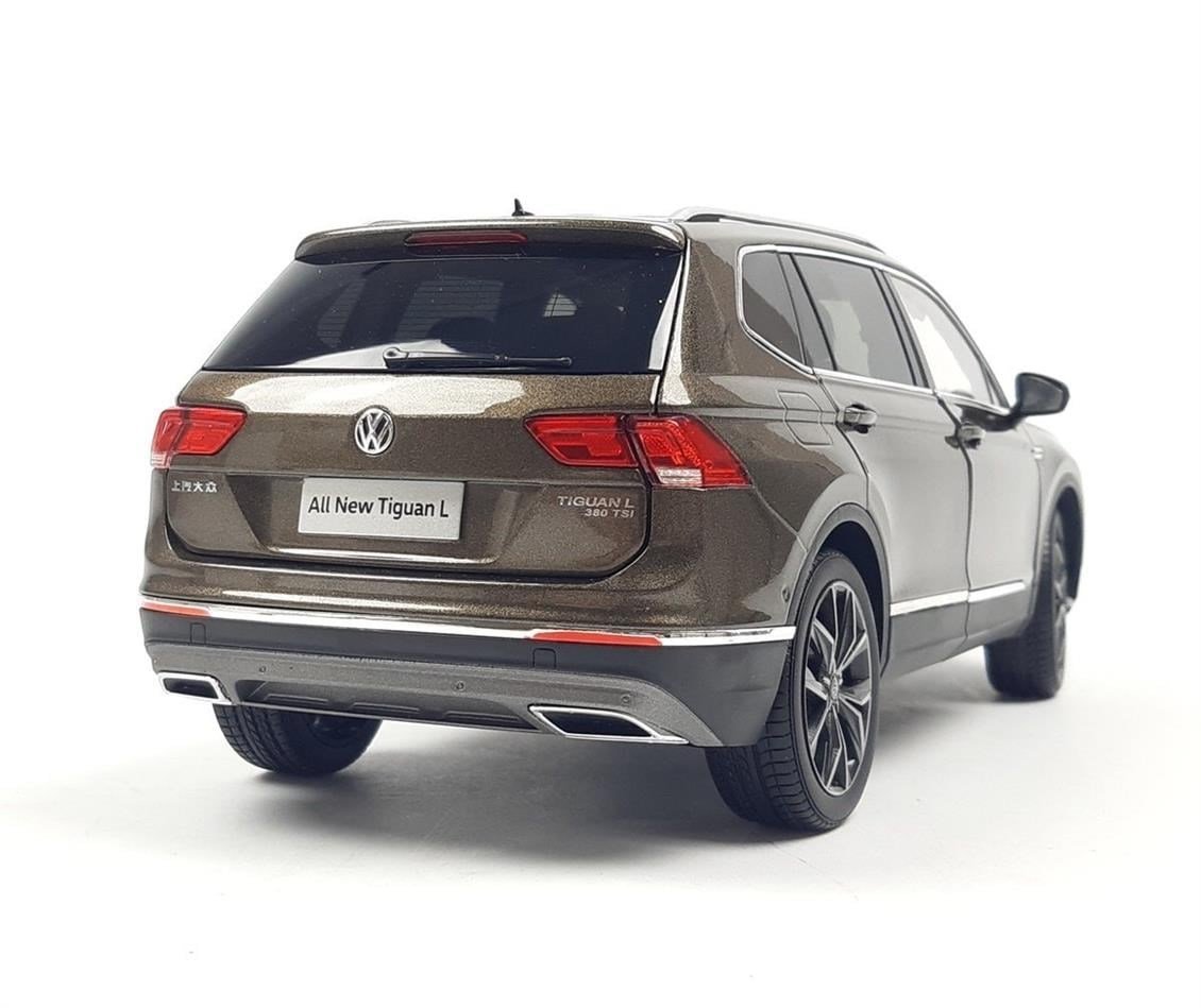 Paudi Model 2386BR 1/18 Ölçek, 2017 Volkswagen Tiguan L, Kahverengi, Sergilemeye Hazır Metal Araba Modeli