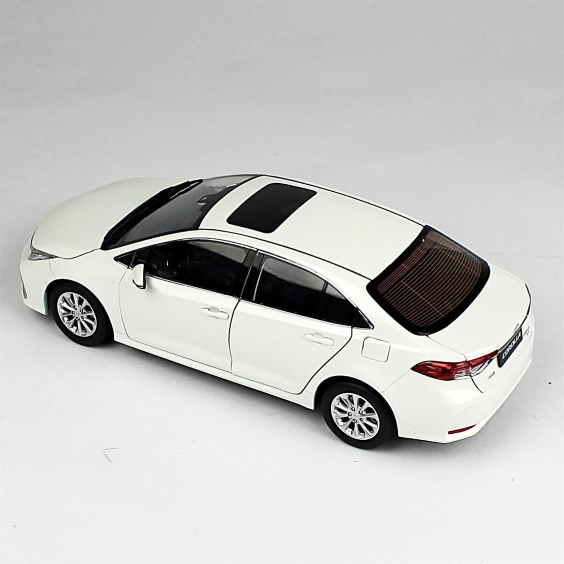 Paudi Model 2590W 1/18 Ölçek, 2019 Toyota Corolla, Beyaz, Sergilemeye Hazır Metal Araba Modeli