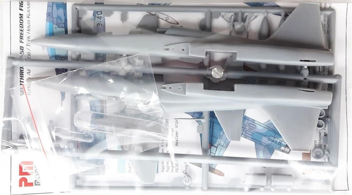 PM Model 229 1/72 Ölçek, Northrop F-5B Eğitim Uçağı, Plastik Model kiti