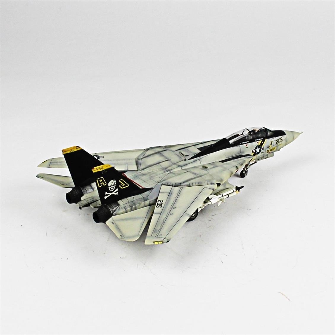 QD004 1/72 F-14A Tomcat Sergilemeye Hazır Plastik Uçak Modeli