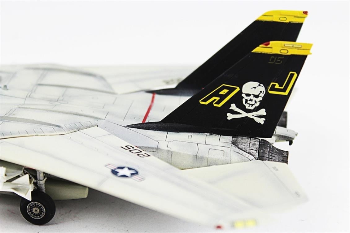 QD004 1/72 F-14A Tomcat Sergilemeye Hazır Plastik Uçak Modeli