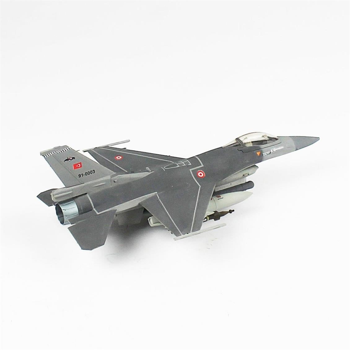 QD015 1/72 F-16C Fighting Falcon Sergilemeye Hazır Plastik Uçak Modeli