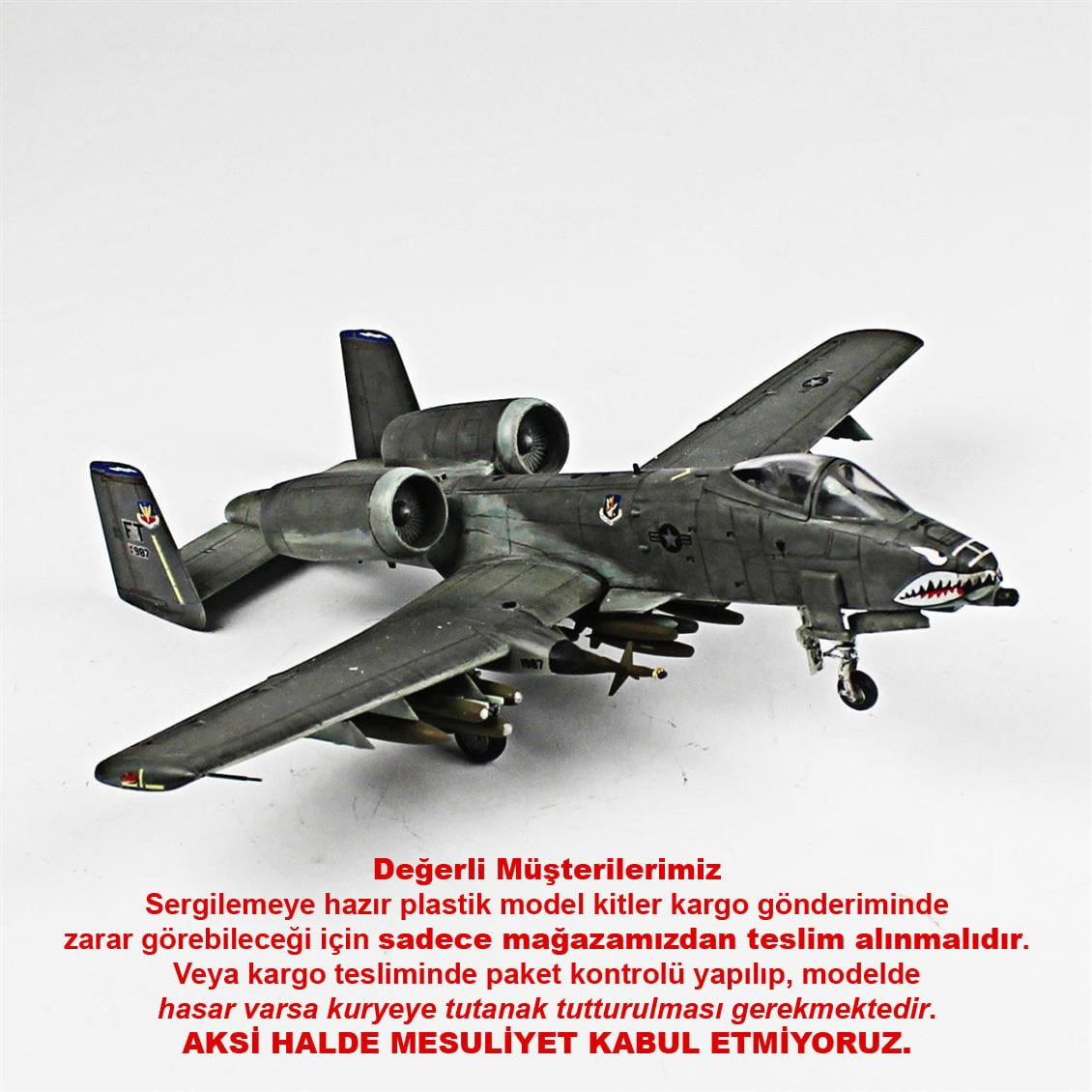 QD017 1/72 A-10A Thunderbolt II Sergilemeye Hazır Plastik Uçak Modeli
