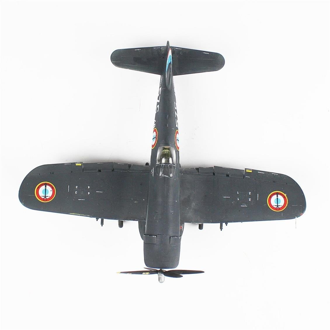 QD025 1/48 F4U5N Corsair Sergilemeye Hazır Plastik Uçak Modeli