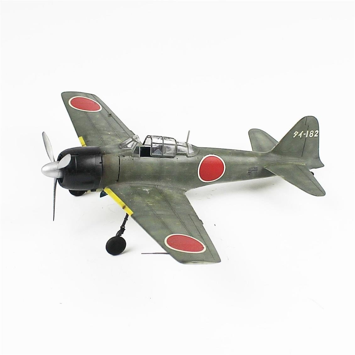 QD028 1/48 A6M Zero Fighter Sergilemeye Hazır Plastik Uçak Modeli