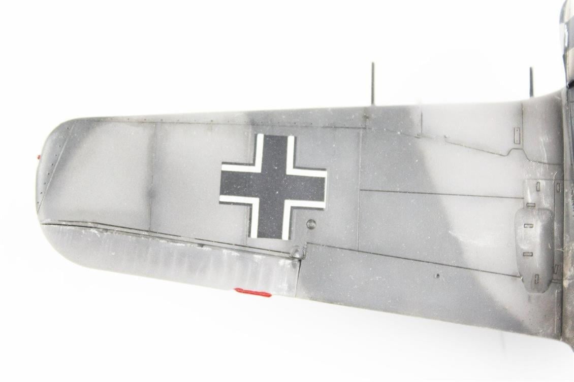 QD031 1/48 Focke-Wulf 190 F-8 Sergilemeye Hazır Plastik Uçak Modeli