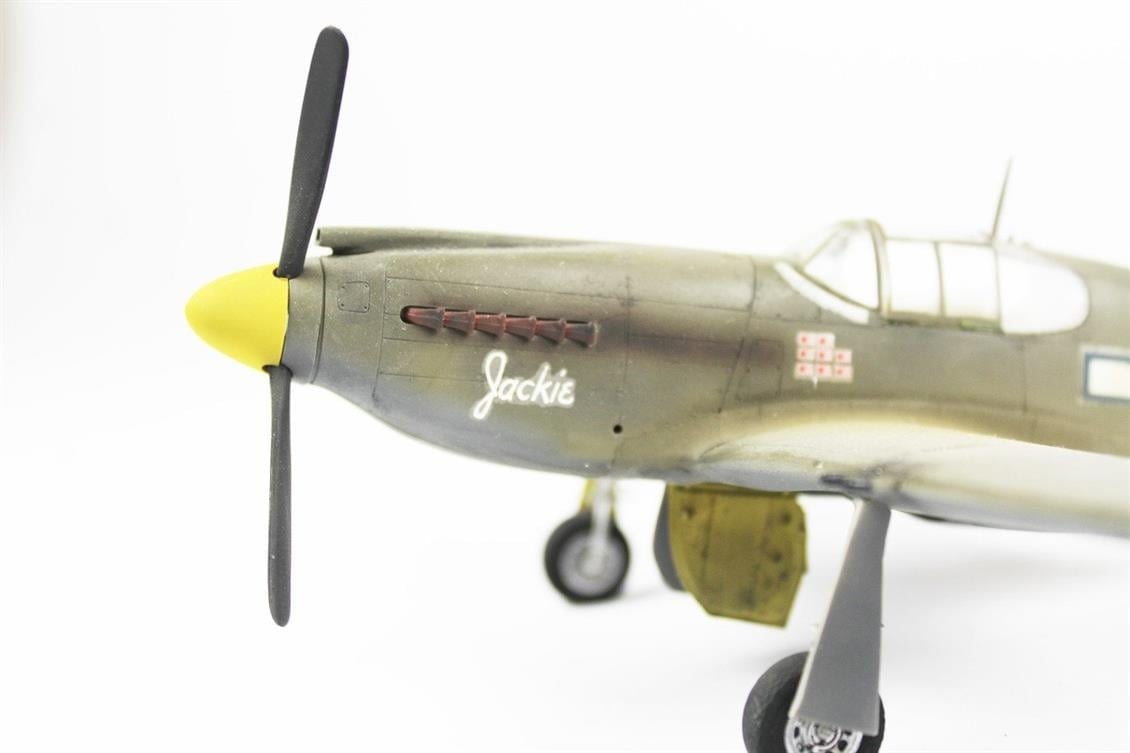 QD035 1/48 P-51C Mustang Sergilemeye Hazır Plastik Uçak Modeli
