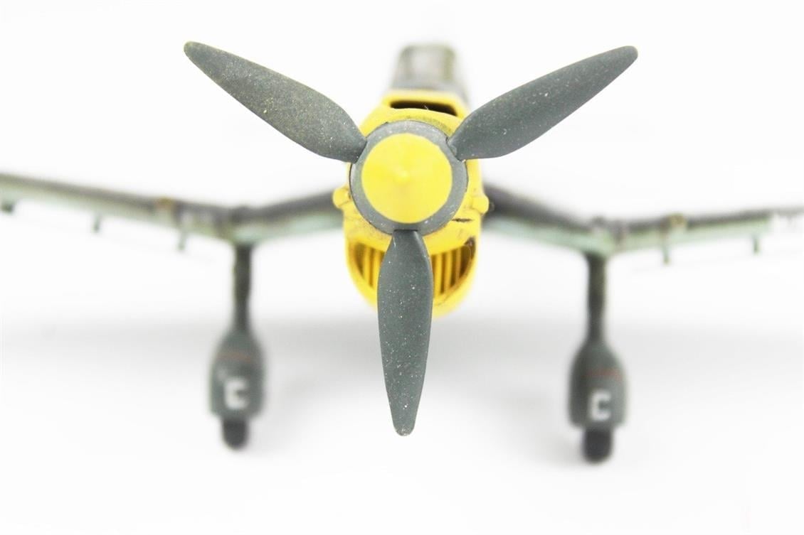 QD039 1/72 Stuka Sergilemeye Hazır Plastik Uçak Modeli