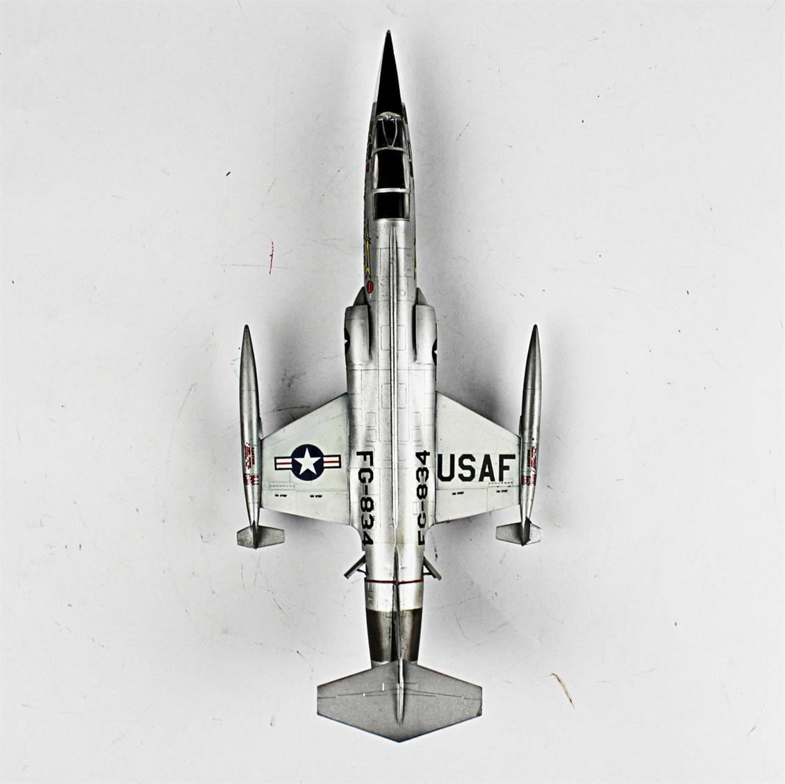 QD050 1/72 F-104C Starfighter Sergilemeye Hazır Plastik Uçak Modeli