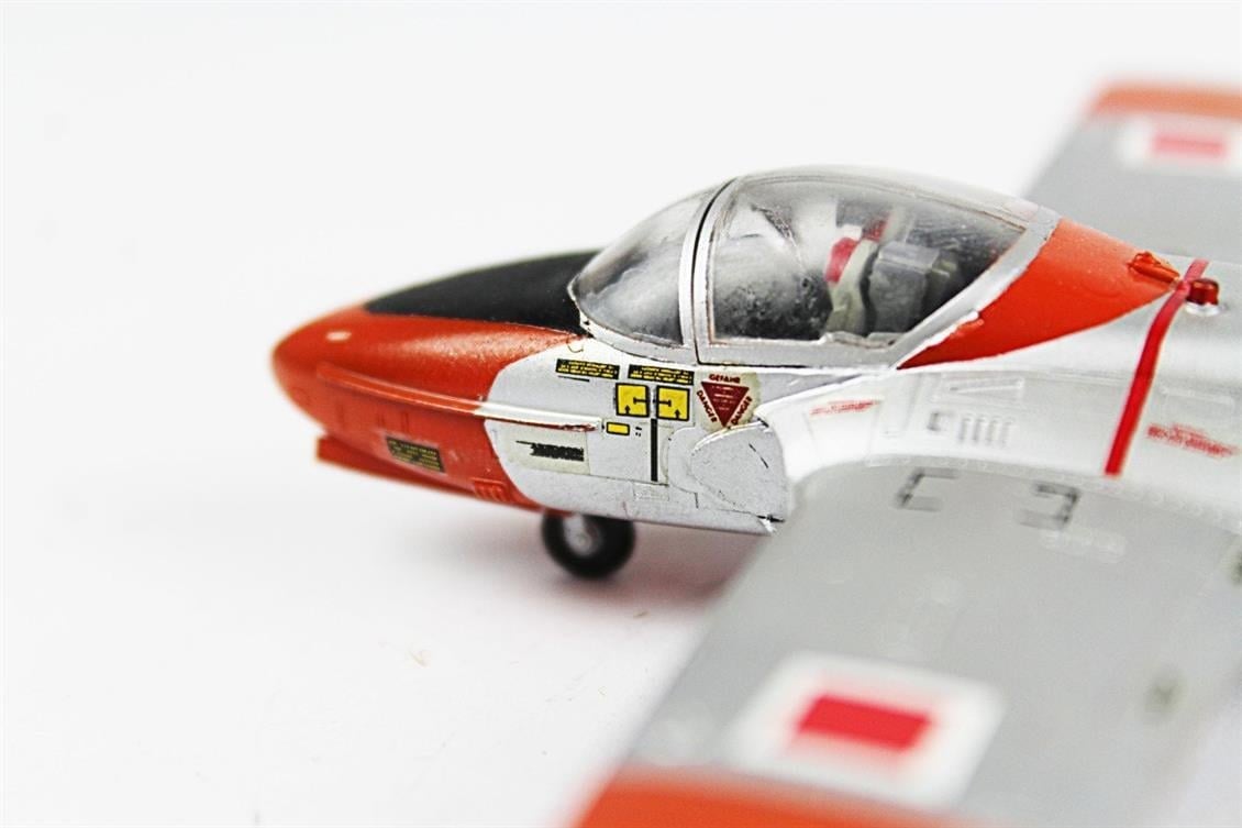 QD057 1/72 T-37A Tweet Sergilemeye Hazır Plastik Uçak Modeli