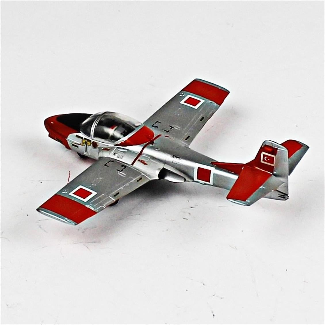 QD057 1/72 T-37A Tweet Sergilemeye Hazır Plastik Uçak Modeli