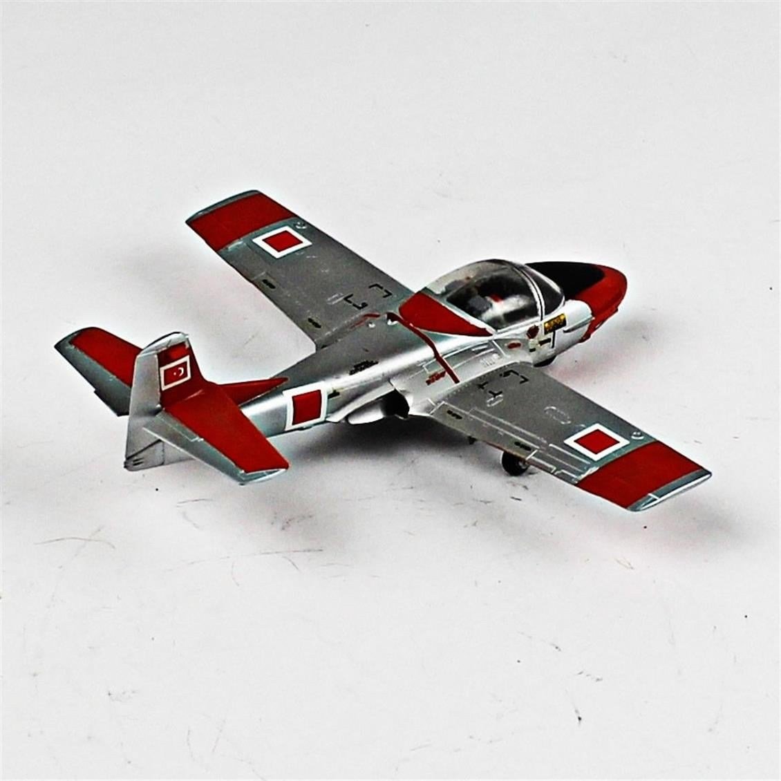 QD057 1/72 T-37A Tweet Sergilemeye Hazır Plastik Uçak Modeli