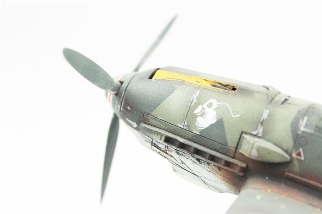 QD060 1/48 Messerschmitt Bf 109 E-3 Sergilemeye Hazır Plastik Uçak Modeli