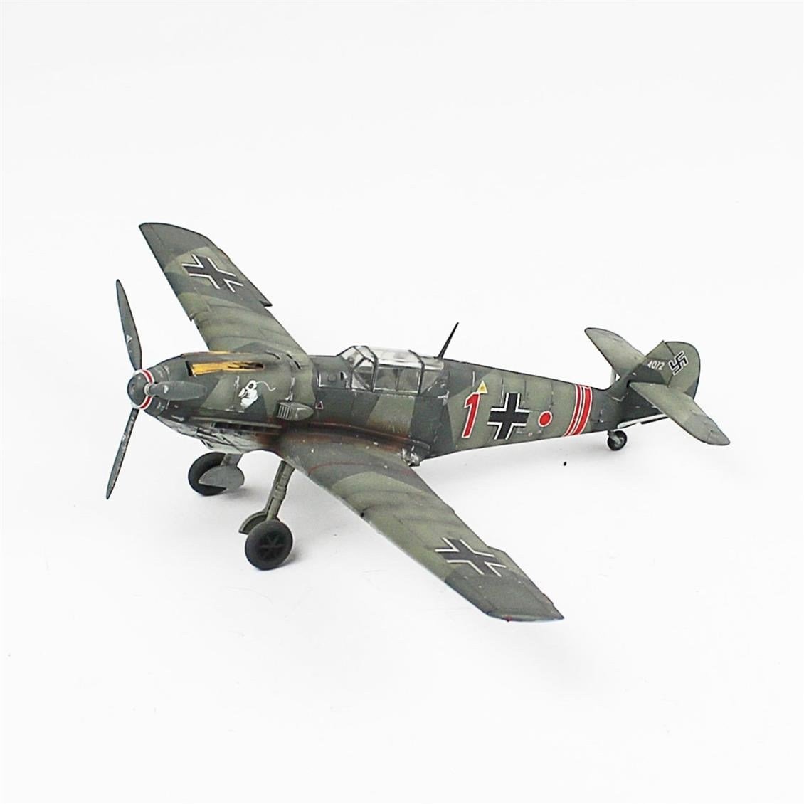QD060 1/48 Messerschmitt Bf 109 E-3 Sergilemeye Hazır Plastik Uçak Modeli